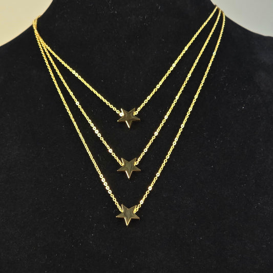 Collana Tre Stelle – Iniziali Incise (Oro o Argento)
