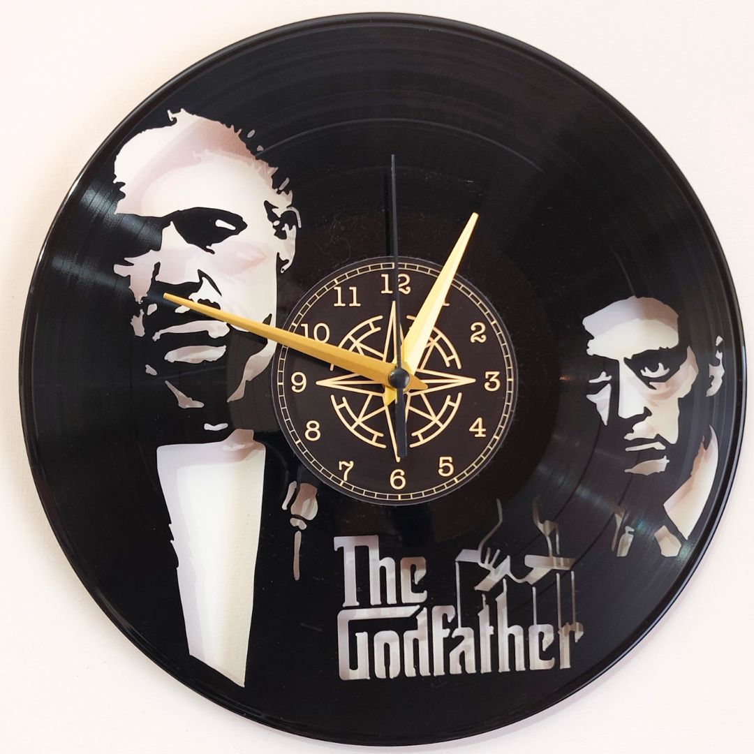 Orologio in Vinile Ispirato a "Il Padrino" – Intagliato a Mano con Marlon Brando e Al Pacino – Design Cult Silenzioso
