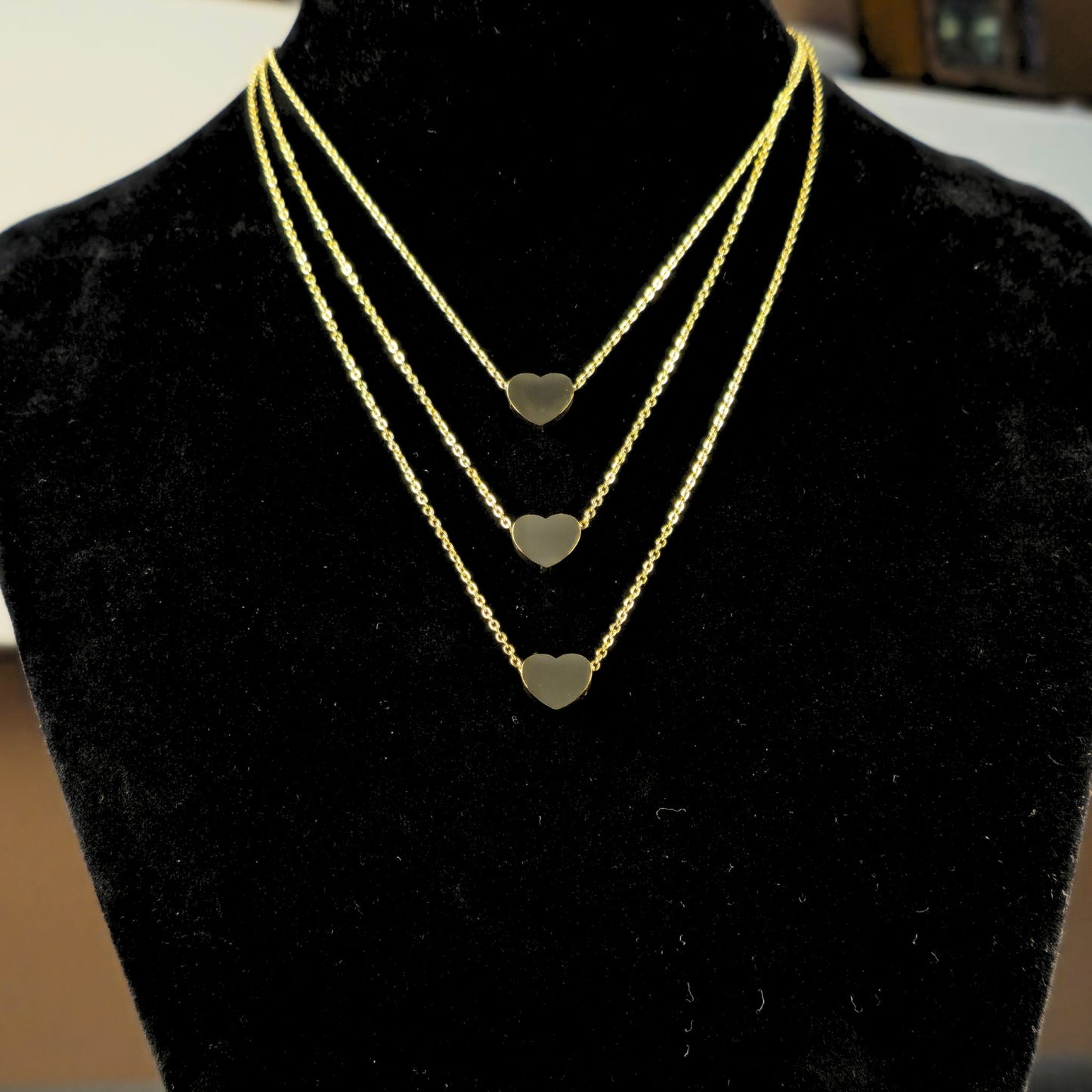 collana tre cuori – oro o argento incidibile (1-2 lettere per cuore)