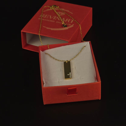 Collana Rettangolare Personalizzabile – Eleganza Minimal in Acciaio