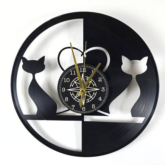 Orologio da Parete in Vinile “Cats Love” – Design Moderno per Amanti dei Gatti