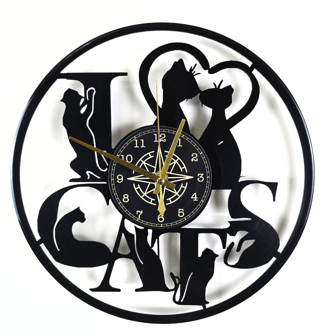 Orologio da Parete in Vinile “Love Cats” – Design Romantico per Amanti dei Gatti