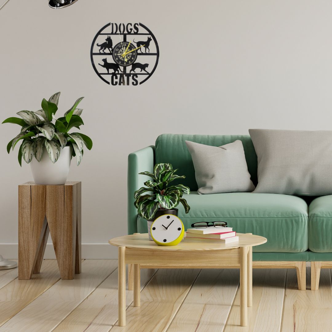 Orologio da Parete in Vinile “Dogs & Cats” – Decorazione Artistica per Amanti degli Animali