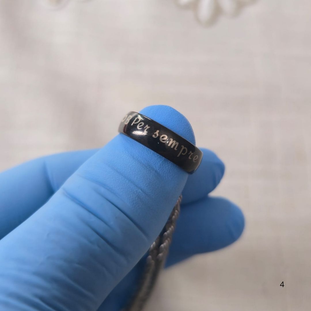 Collana "Per Sempre Sì" – Pendente Anello Personalizzato con Iniziali
