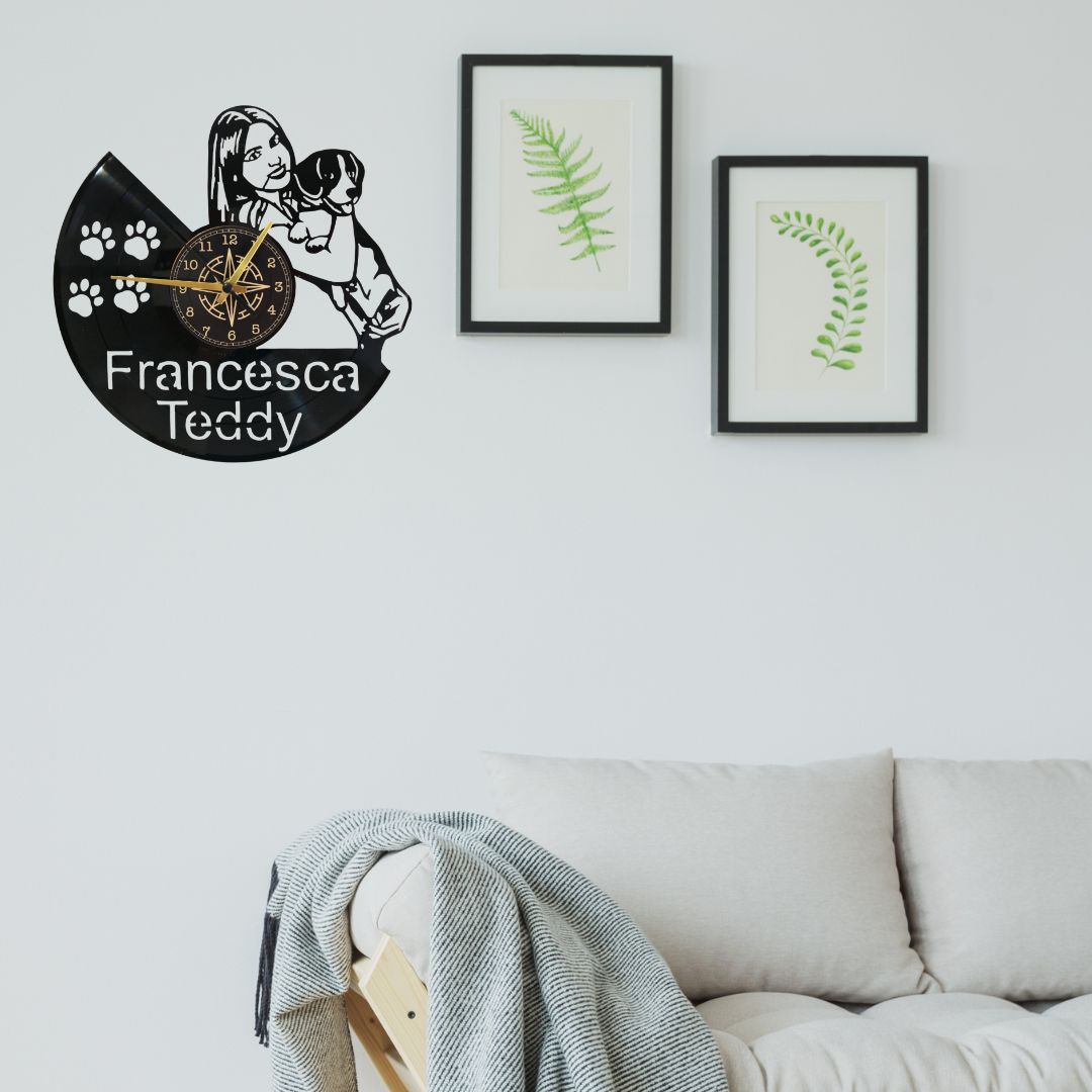 Orologio Personalizzato su Vero Disco in Vinile – taglio da Foto con scritte