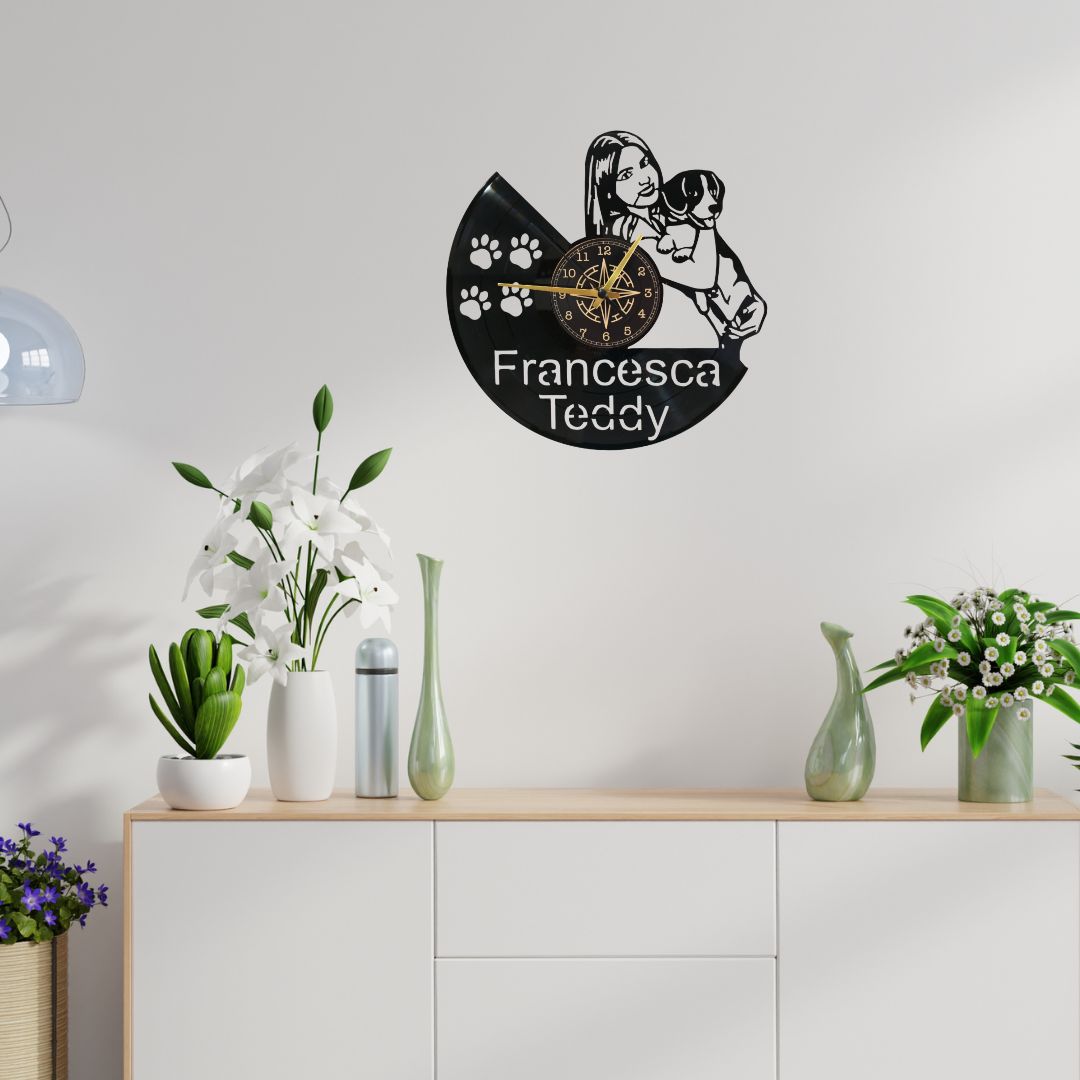 Orologio Personalizzato su Vero Disco in Vinile – taglio da Foto con scritte